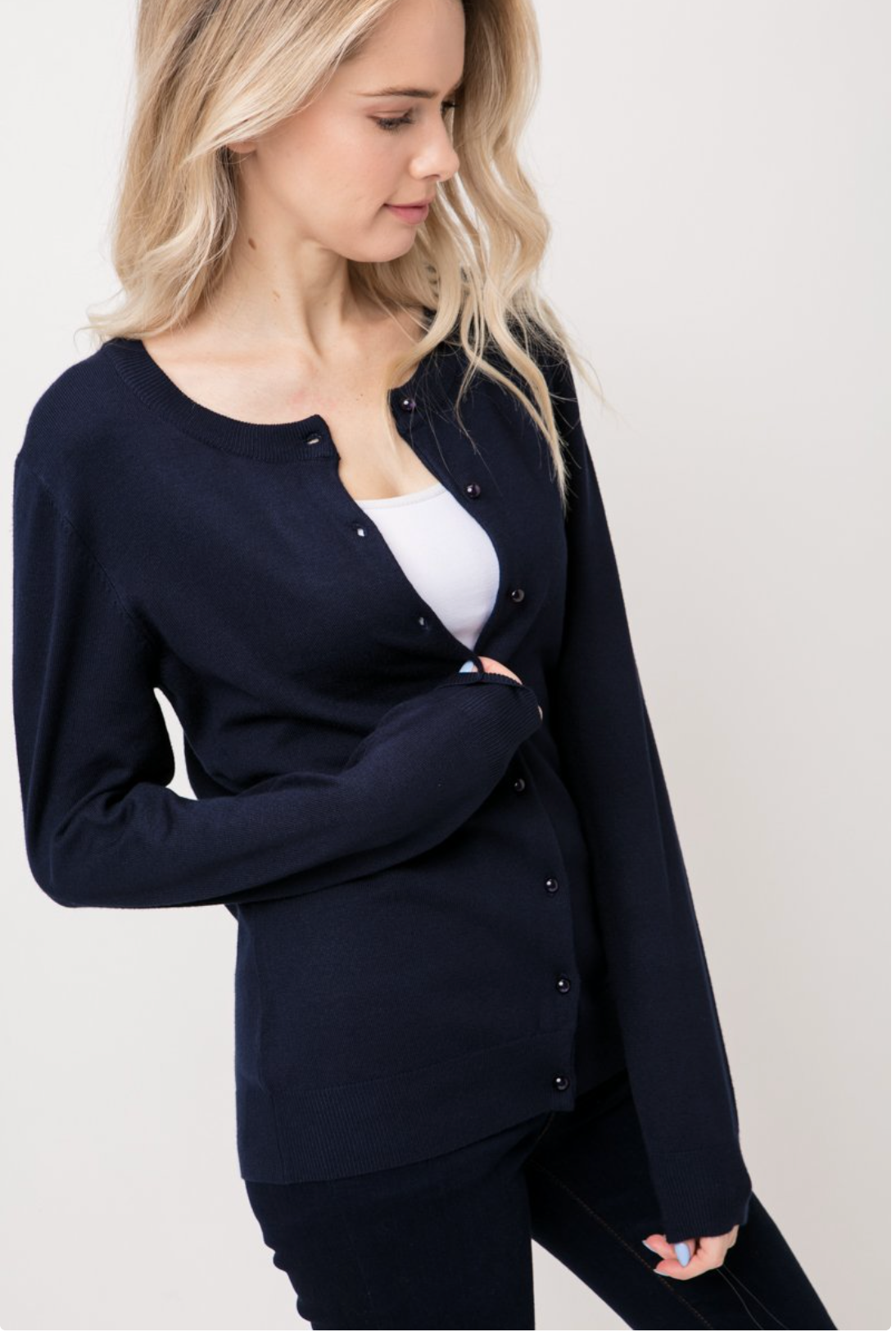 Women's Round Neck Shank Button Down Cardigan | Red