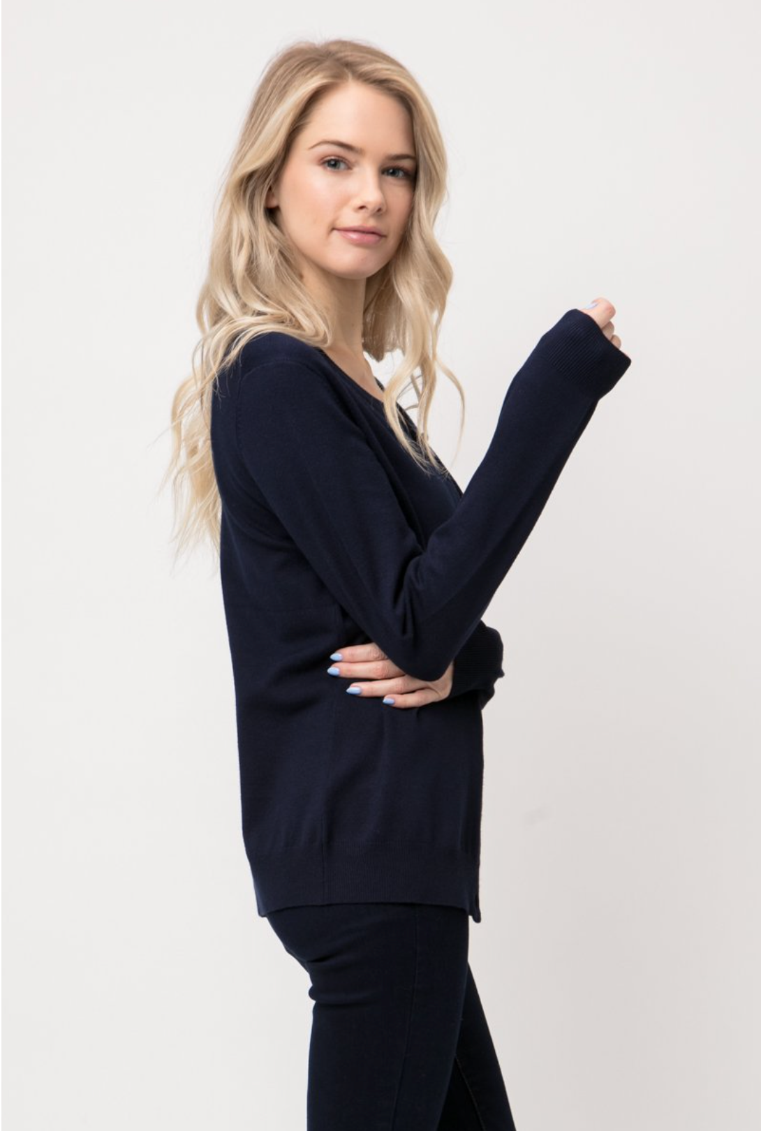 Women's Round Neck Shank Button Down Cardigan | Red