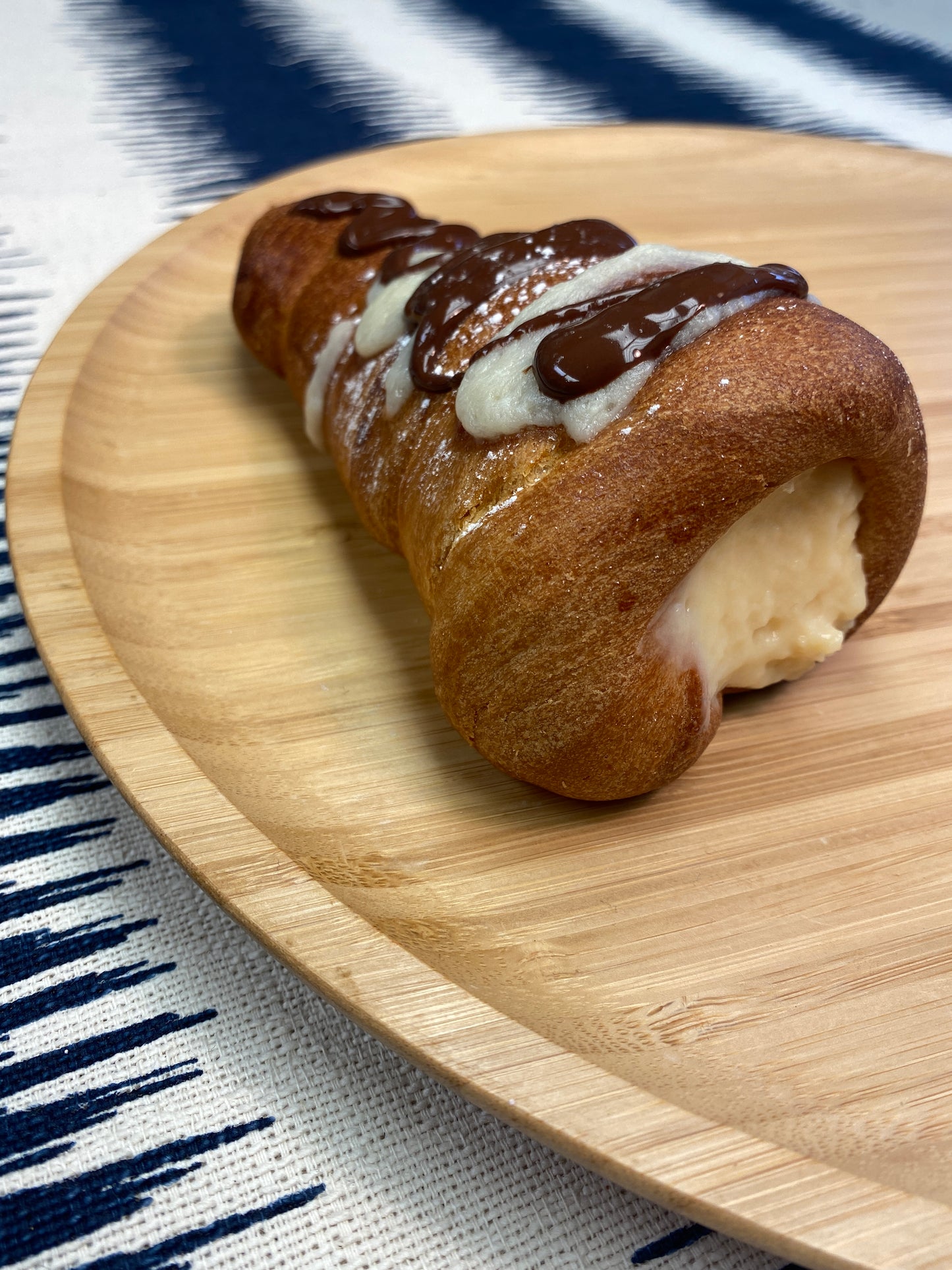 buffalo horn lolas pastry bread jam