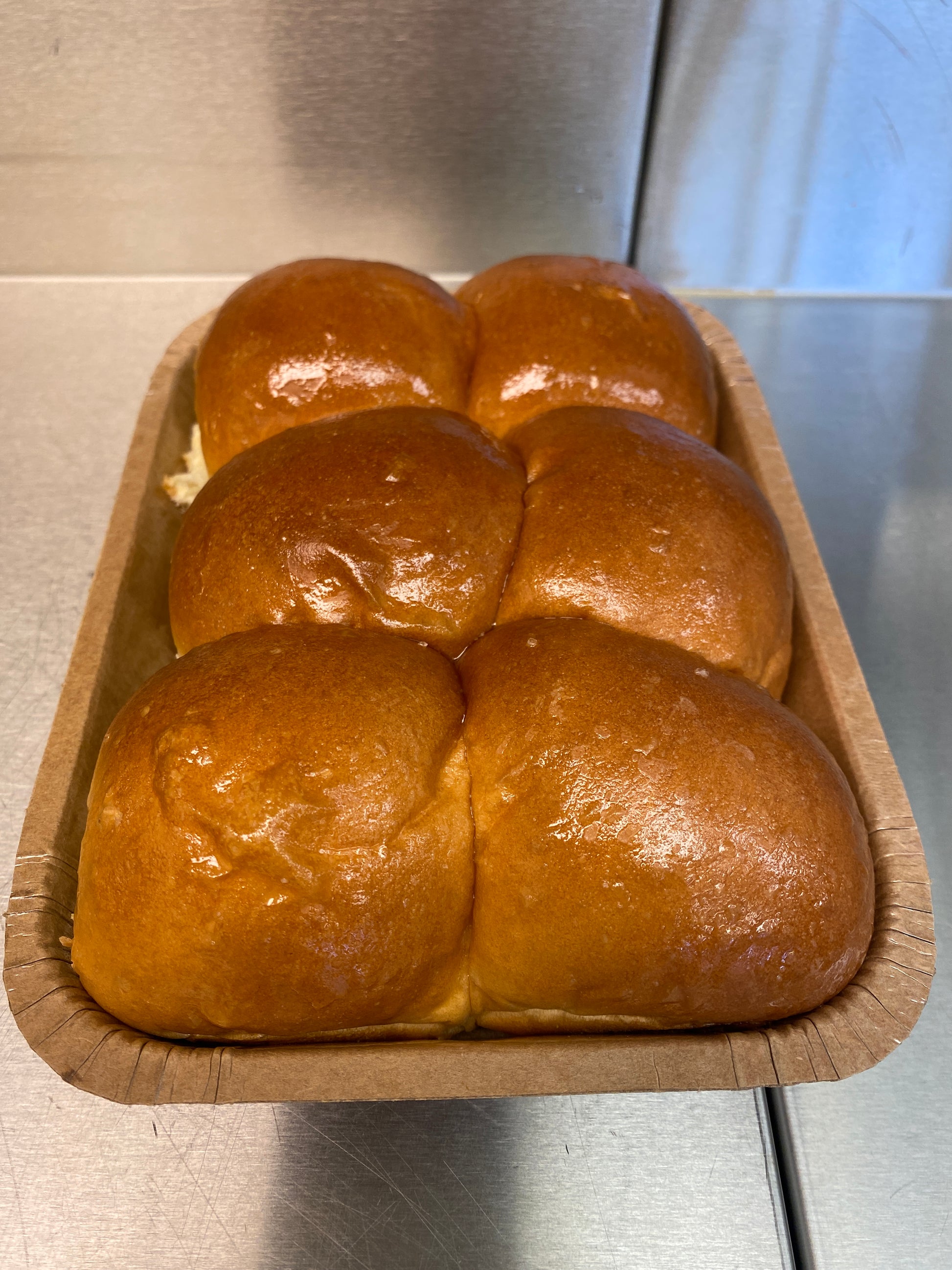 dans buns lolas bakery