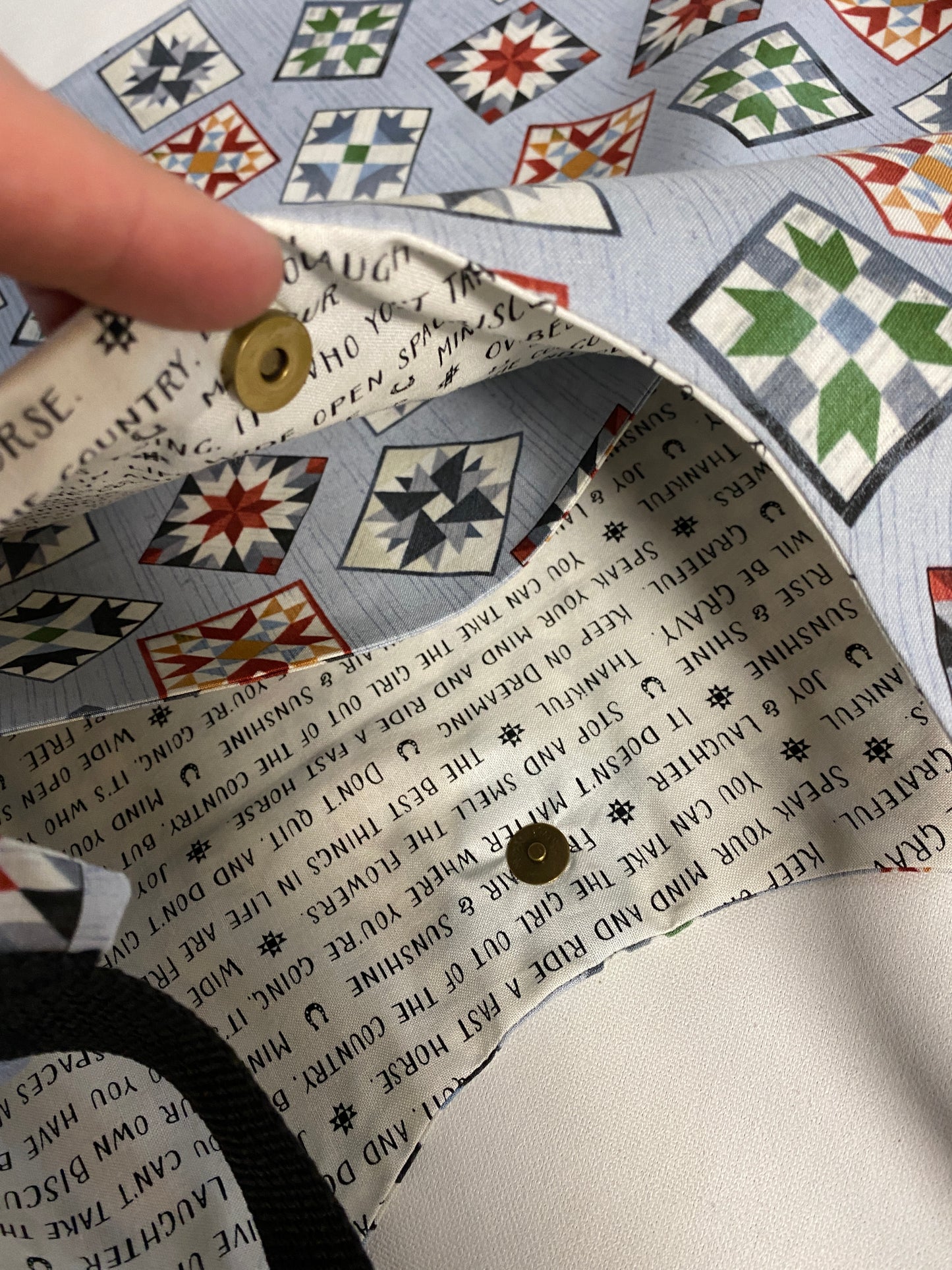 inrugco Shipshewana tote