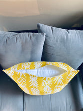 Load image into Gallery viewer, 20&quot; Pineapples Pillow Covers - InRugCo Studio &amp; Gift Shop