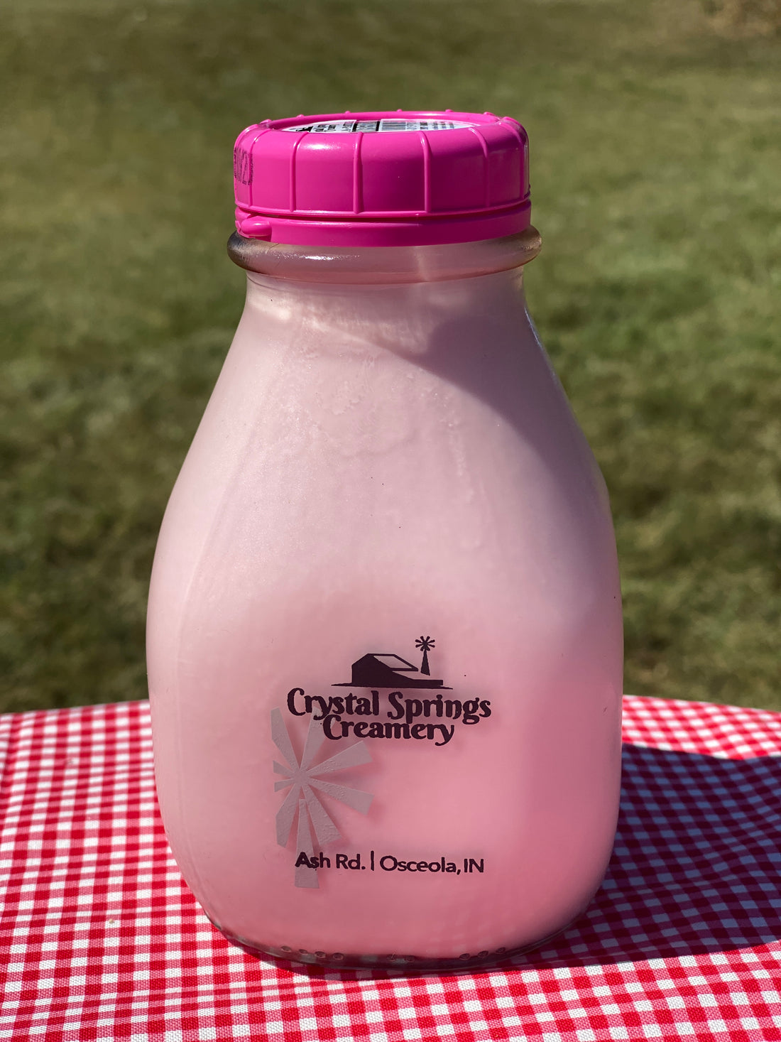 Crystal Springs Creamery Pint Strawberry Milk InRugCo InRugCo
