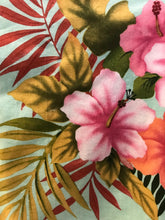 Load image into Gallery viewer, Tropical Flora Apron - InRugCo Studio &amp; Gift Shop