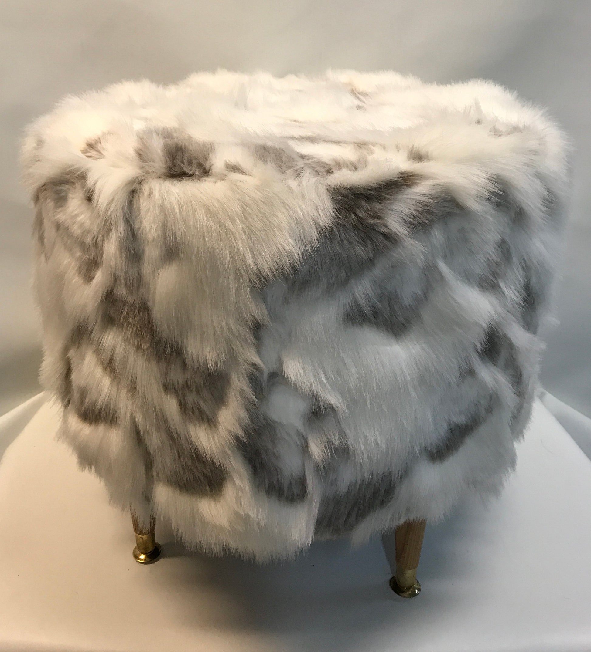 White Faux Fur Ottoman - InRugCo Studio & Gift Shop