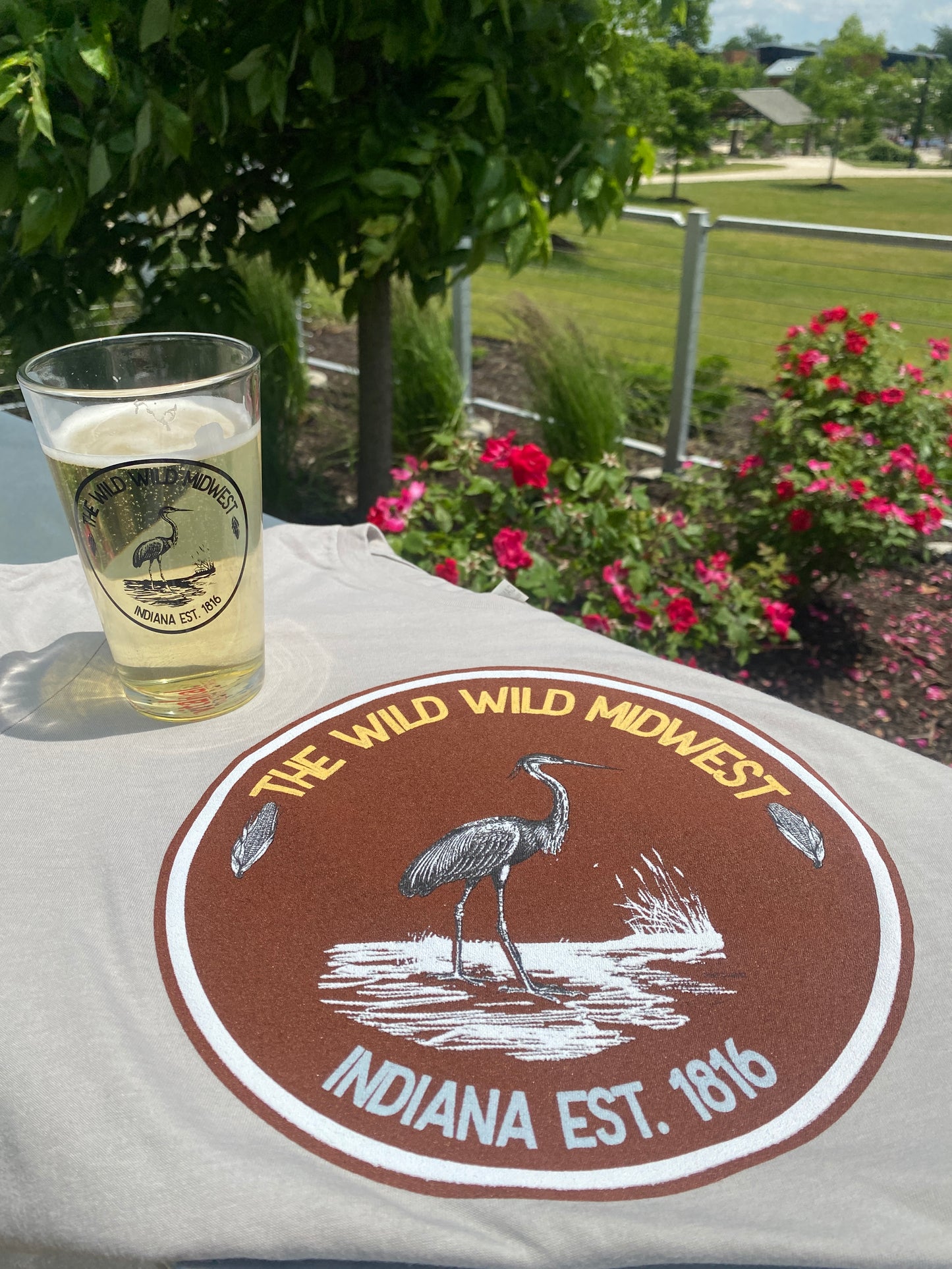 wild wild midwest blue heron shirt and pint glass
